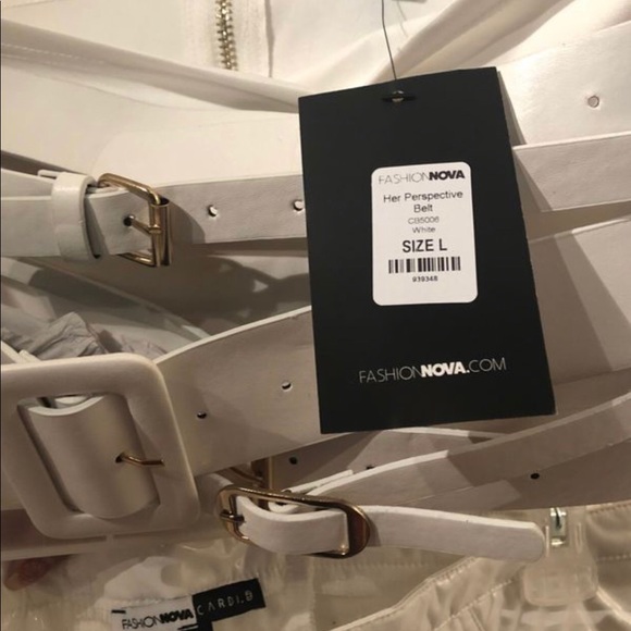 FASHION NOVA CARDI B COLLECTION SOLD OUT ONLINE! - Picture 4 of 8